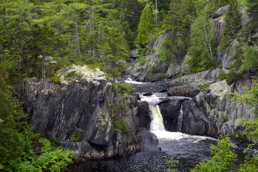 Chute Gulf Hagas © Wade H. Massie / Shutterstock