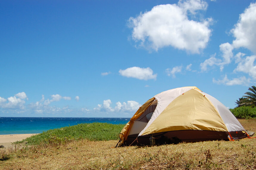 Camping sur Kauai © Shutterstock - Lauraslens