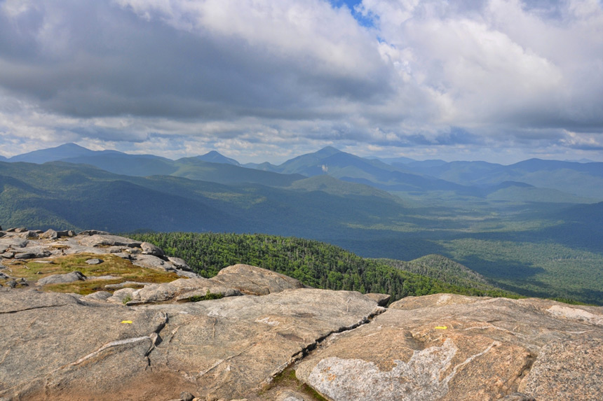 Le mont Marcy vu de Cascade Mountain © Ian Tessier / Shutterstock Le mont Marcy vu de Cascade Mountain © Ian Tessier / Shutterstock