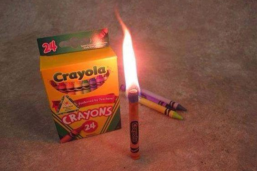 Crayon comme chandelle  Survie Borale