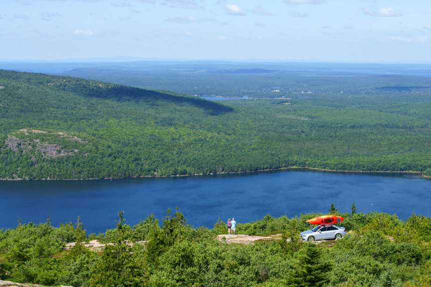 Canot dans le Maine  Shutterstock - Popova Valeriya