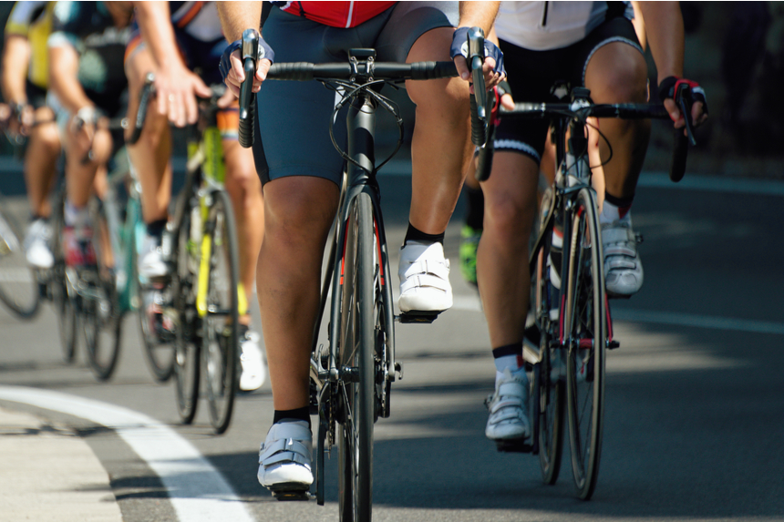 cycliste jambe rasée