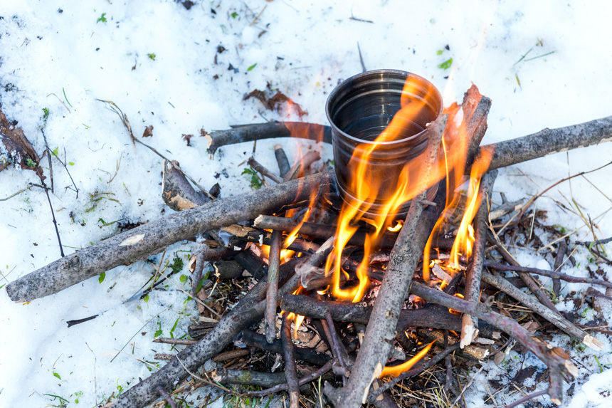 Pourquoi le feu de bois est indispensable pour réussir vos soirées d'hiver