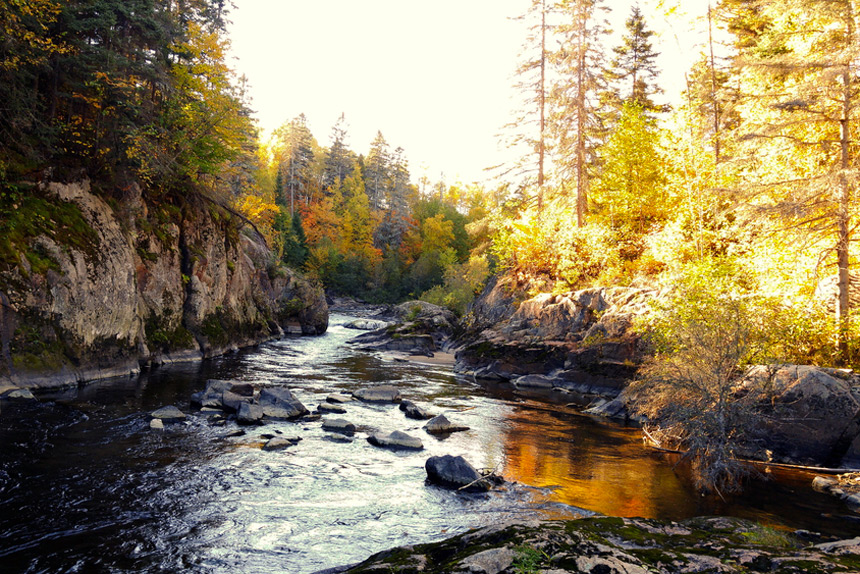 L'automne prs de Chicoutimi  Shutterstock